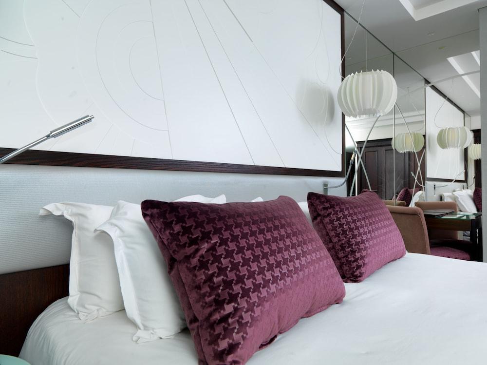 Sofitel Beirut Le Gabriel Hotel Exterior photo